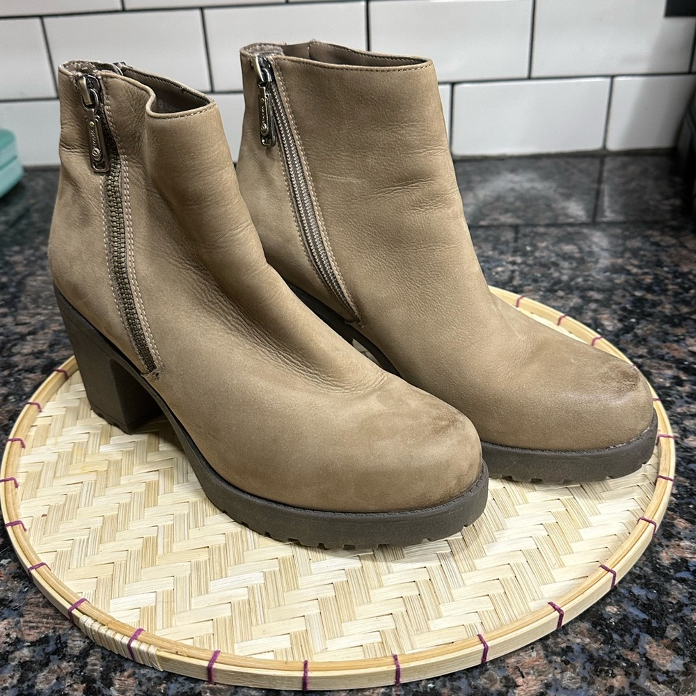 Blondo water proof platform ankle boots